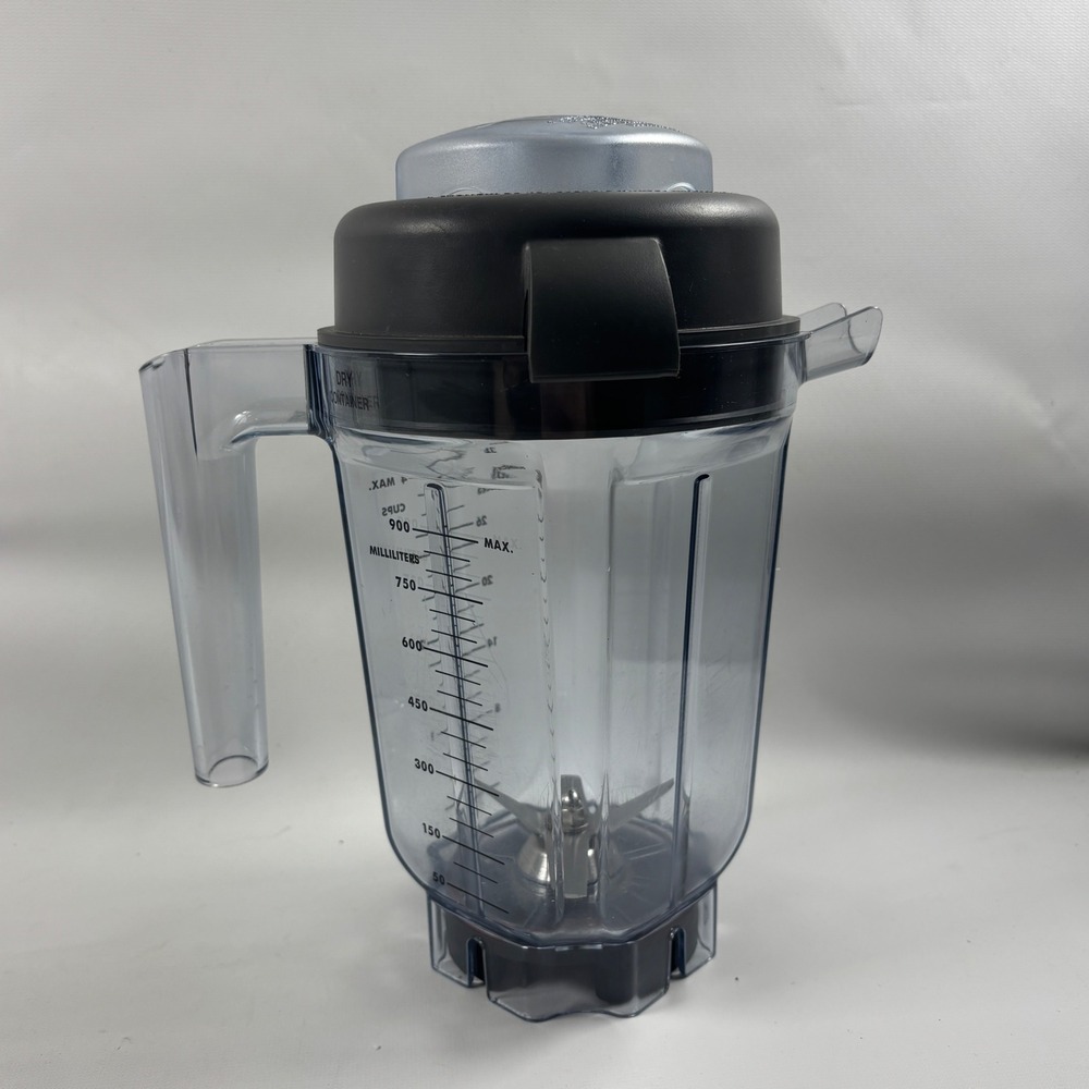 Vitamix 32oz Dry Grains Container with Lid and Blade Replacement Pitcher ASY172C